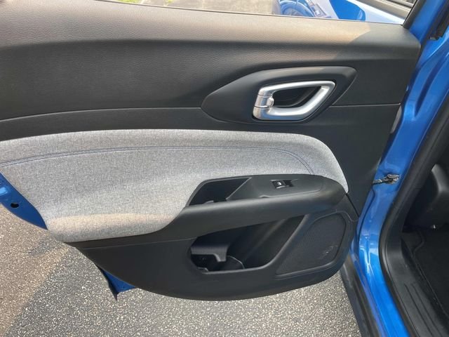 Certified Used 2024 Hydro Blue Pearlcoat Jeep Latitude image 21