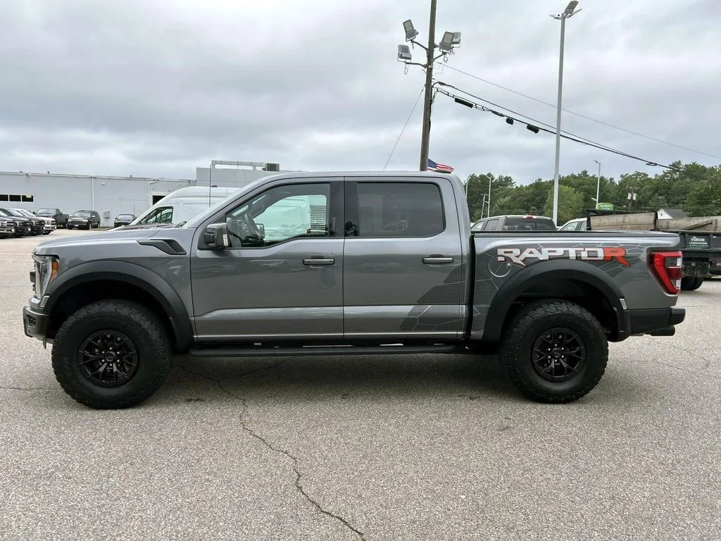Used 2023 Gray Metallic Ford Raptor image 6