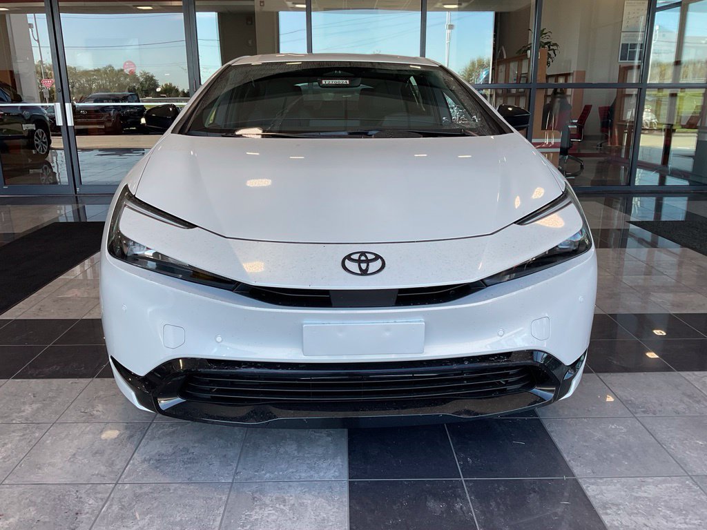 New 2027 Beige Toyota Nightshade image 2
