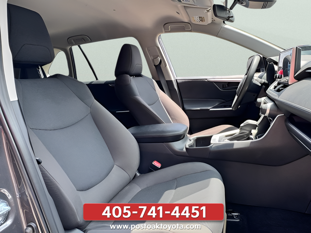 Used 2025 Gray Toyota LE image 10