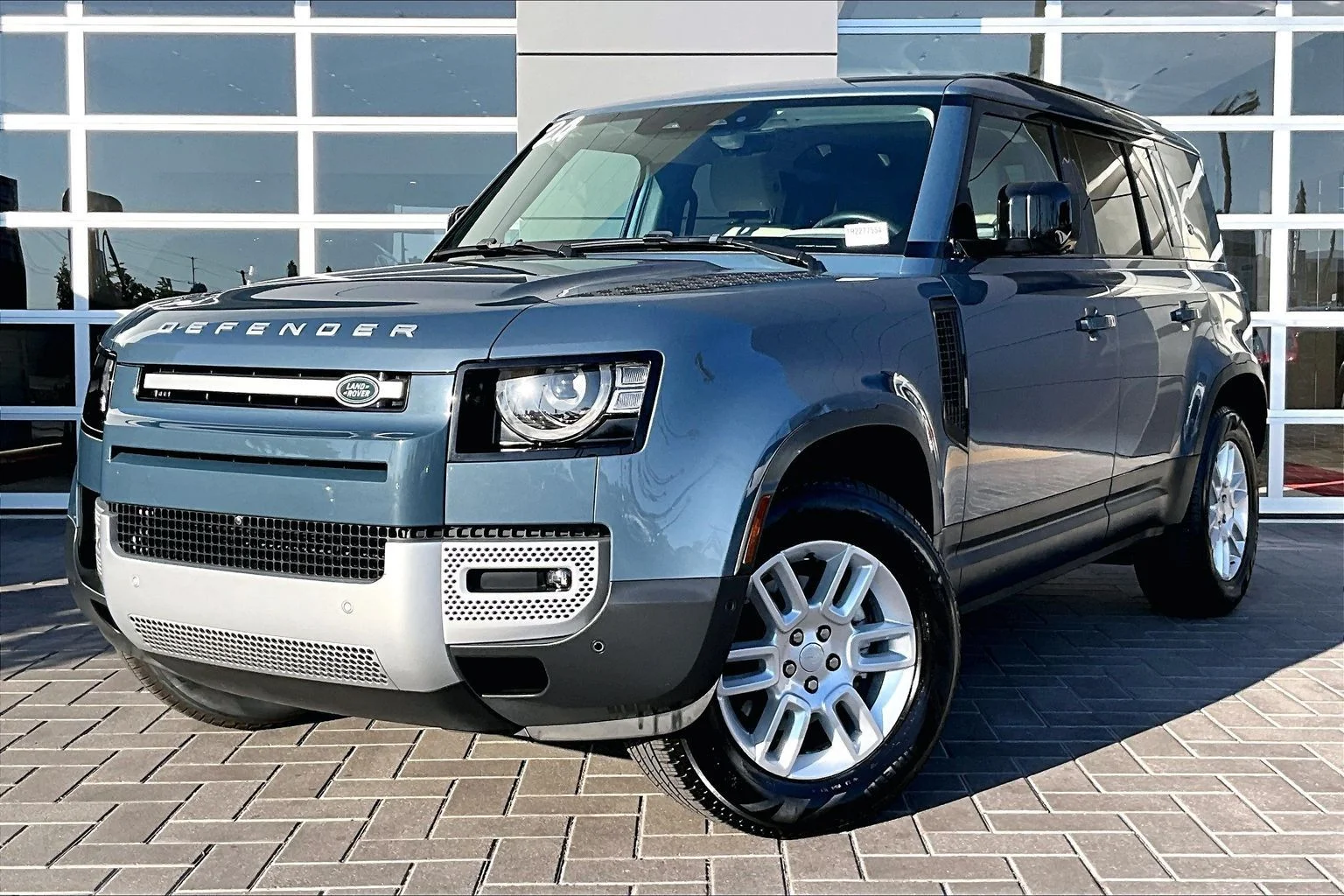 2024 Land Rover Defender 110