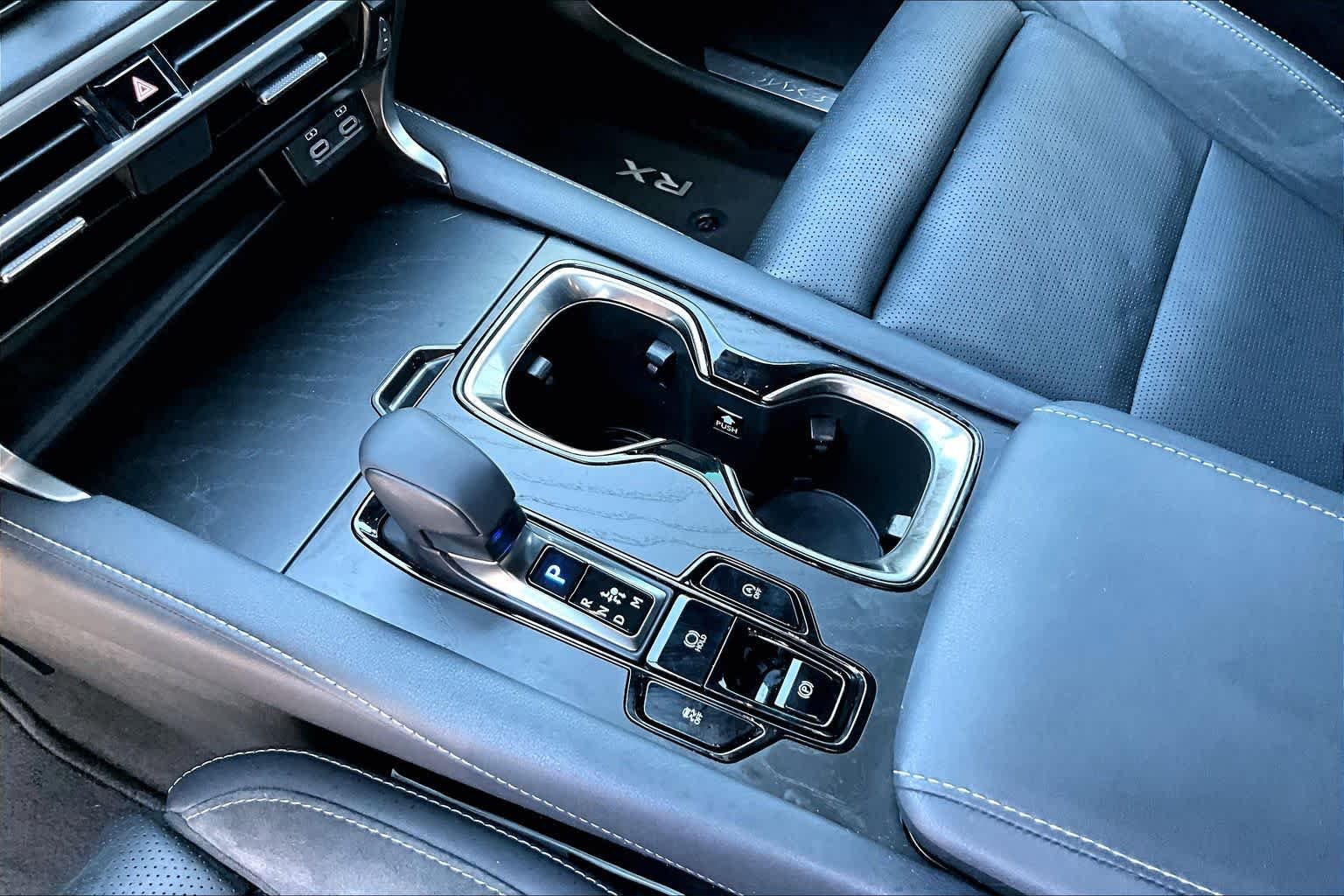Used 2023 Nebula Gray Pearl Lexus Luxury image 17