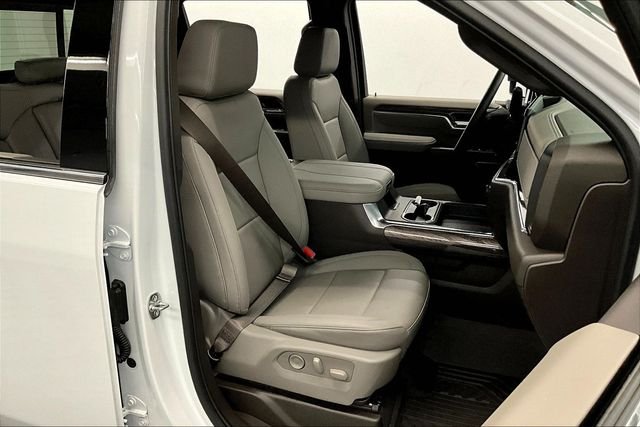 2025 Chevrolet Silverado 2500HD LTZ - Photo 8
