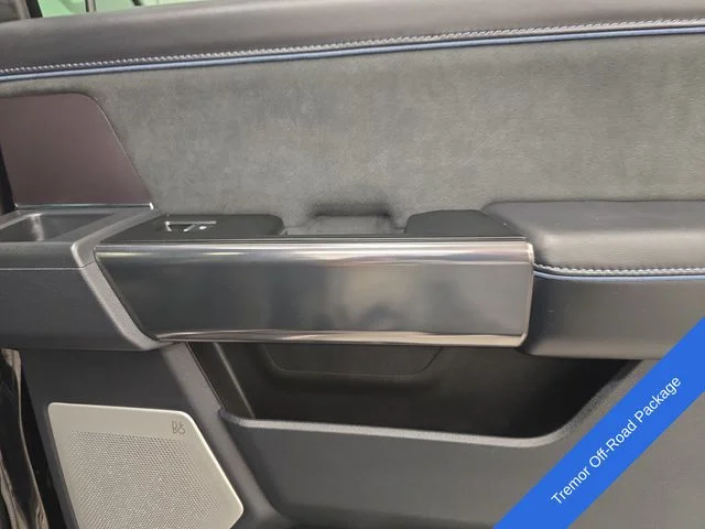 New 2026 Agate Black Metallic Ford F-250® Platinum® image 17
