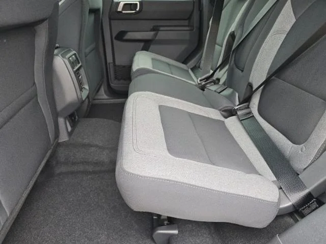 2025 Ford Bronco 4-Door Base - Photo 25