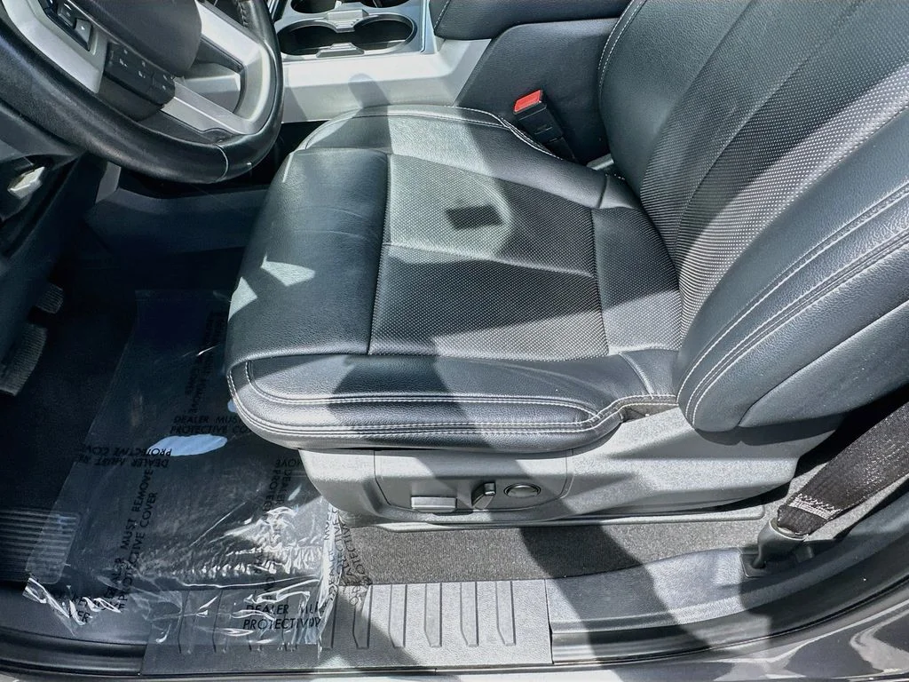 Used 2022 Gray Ford Lariat image 20