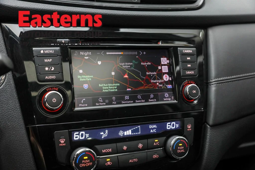 Used 2020 Black Nissan SL image 19