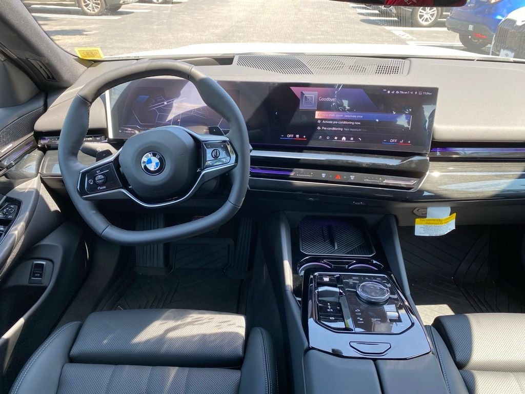 2026 BMW 5 Series 530i - Photo 9