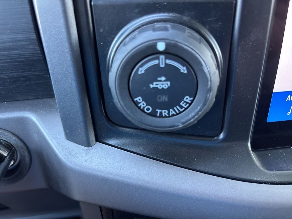 Used 2024 Gray Ford XLT image 29