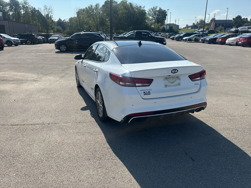 Used 2016 Snow White Pearl Kia SXL Turbo image 5