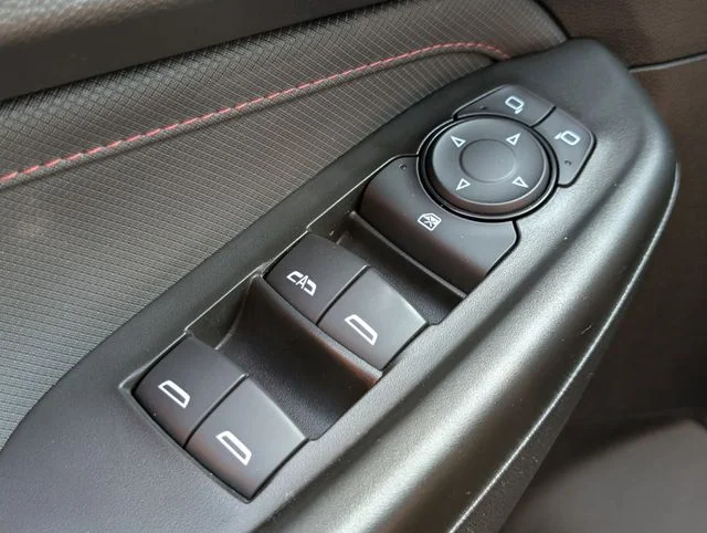 Used 2023 Crimson Chevrolet RS image 19