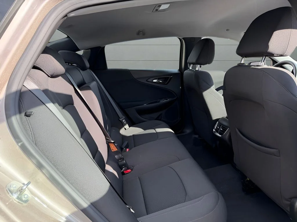 Used 2023 Gray Chevrolet LT image 25