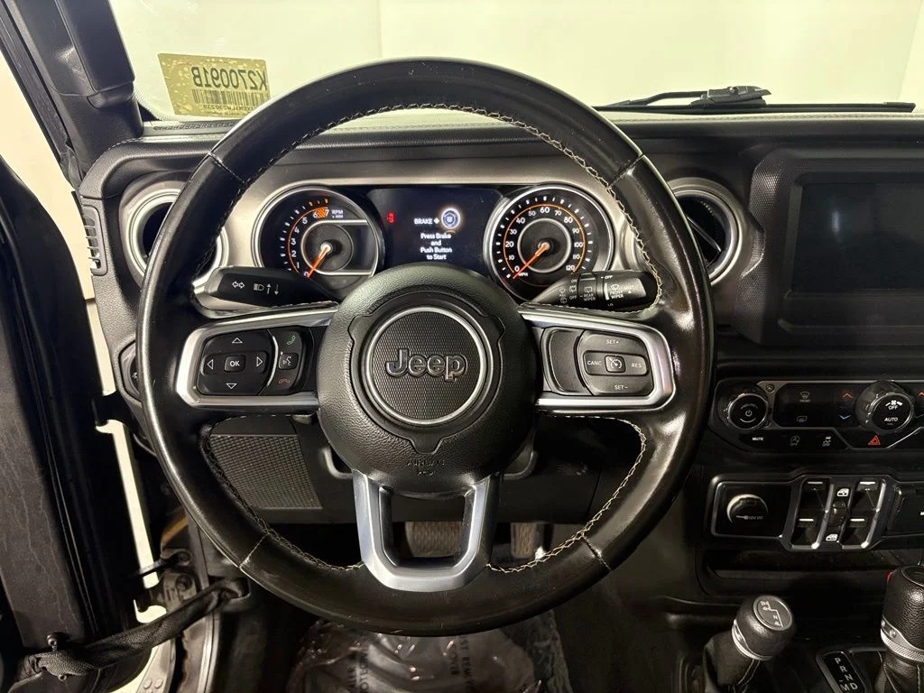 Used 2020 Gray Jeep Unlimited Sahara image 23