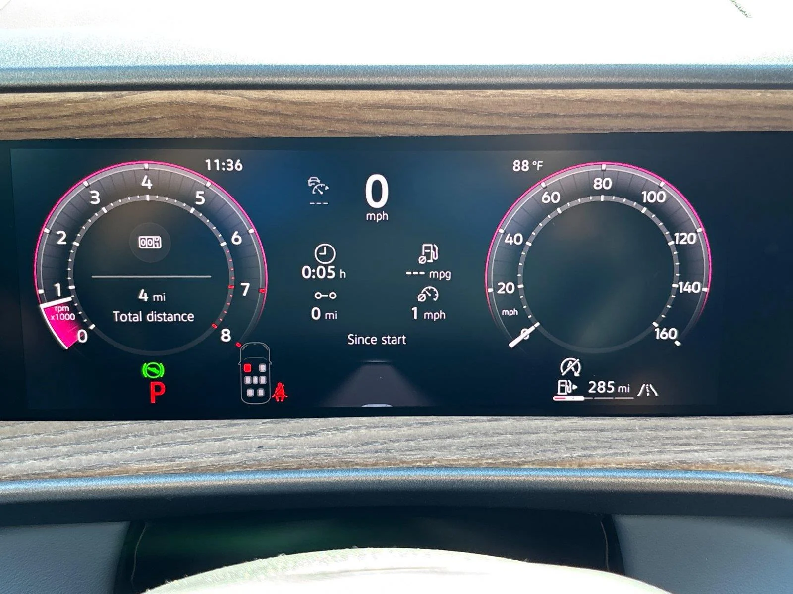 New 2027 Opal White Pearl Volkswagen SE w/Technology image 20