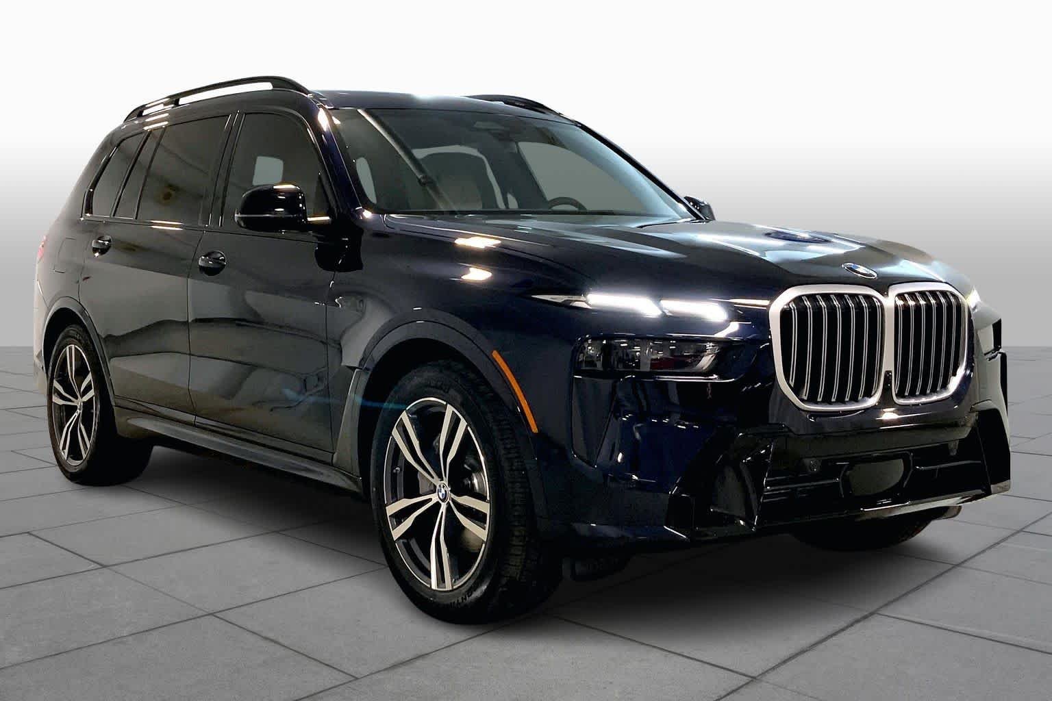 New 2026 Carbon Black Metallic BMW xDrive40i image 2