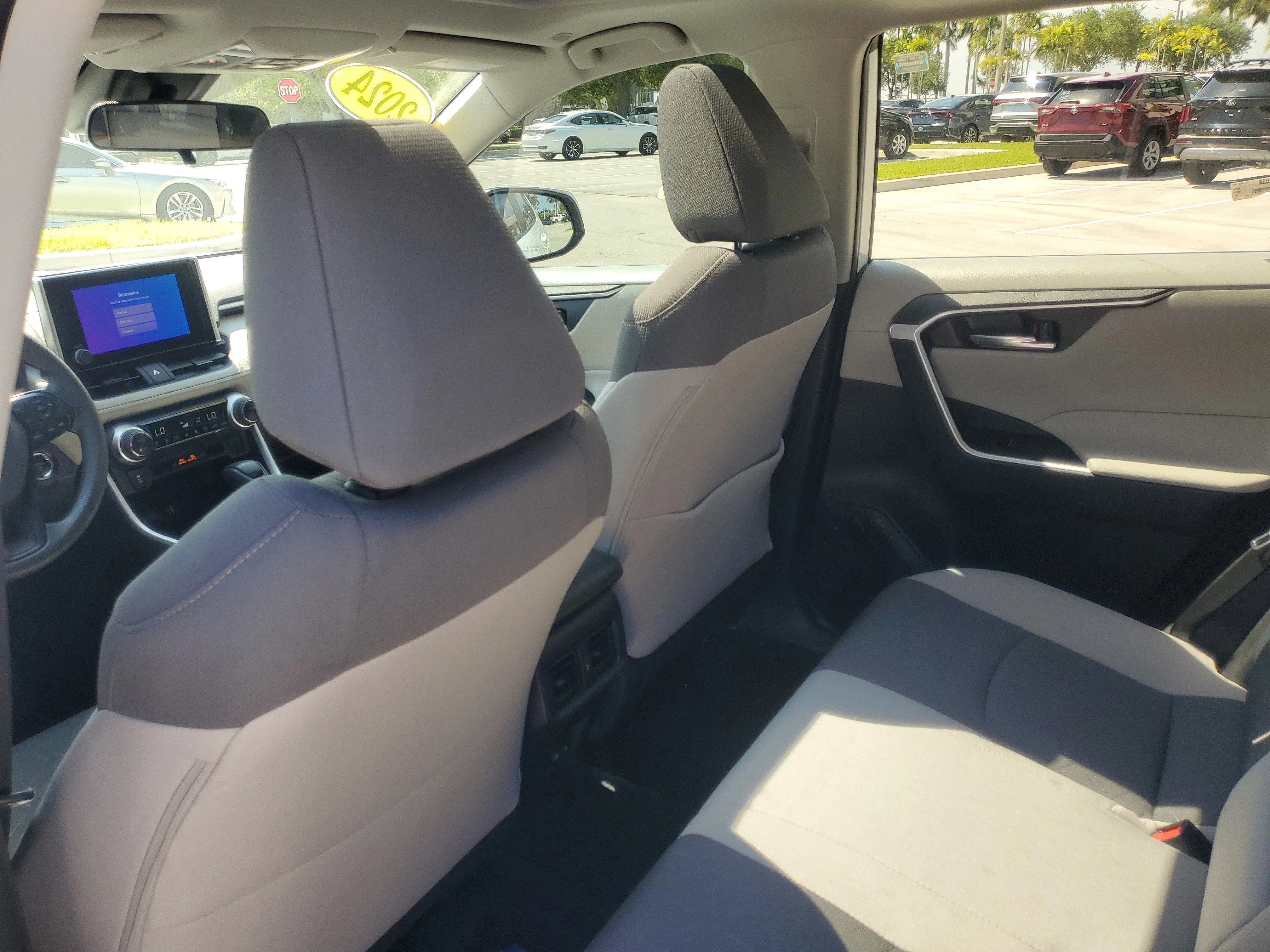 Used 2024 Ice Toyota Hybrid XLE image 13