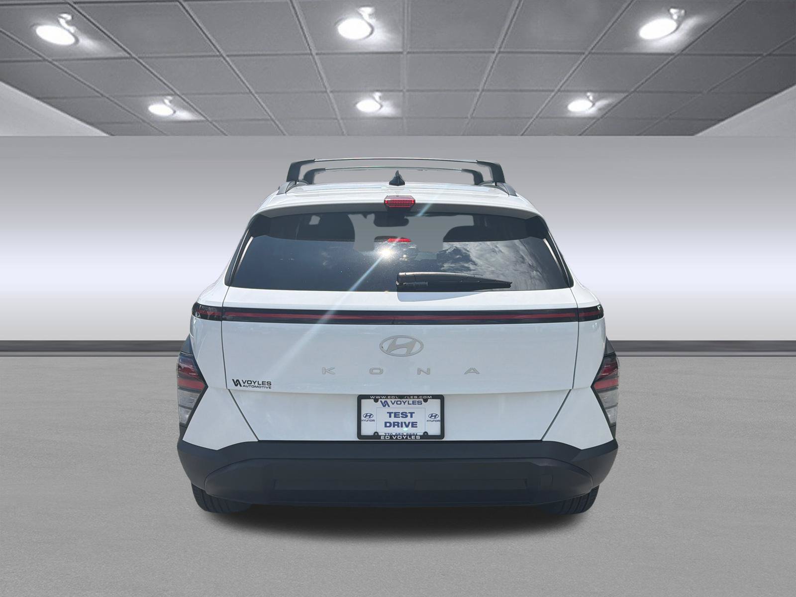 Used 2025 Atlas White Hyundai SEL Convenience image 8