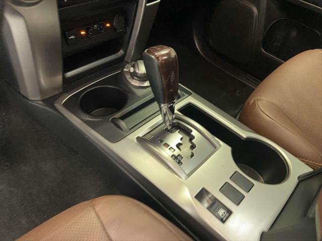 Certified Used 2022 BLIZZARD PEARL Toyota  image 23