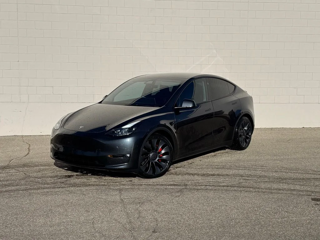 2025 Tesla Model Y Performance Dual Motor All-Wheel Drive's photo
