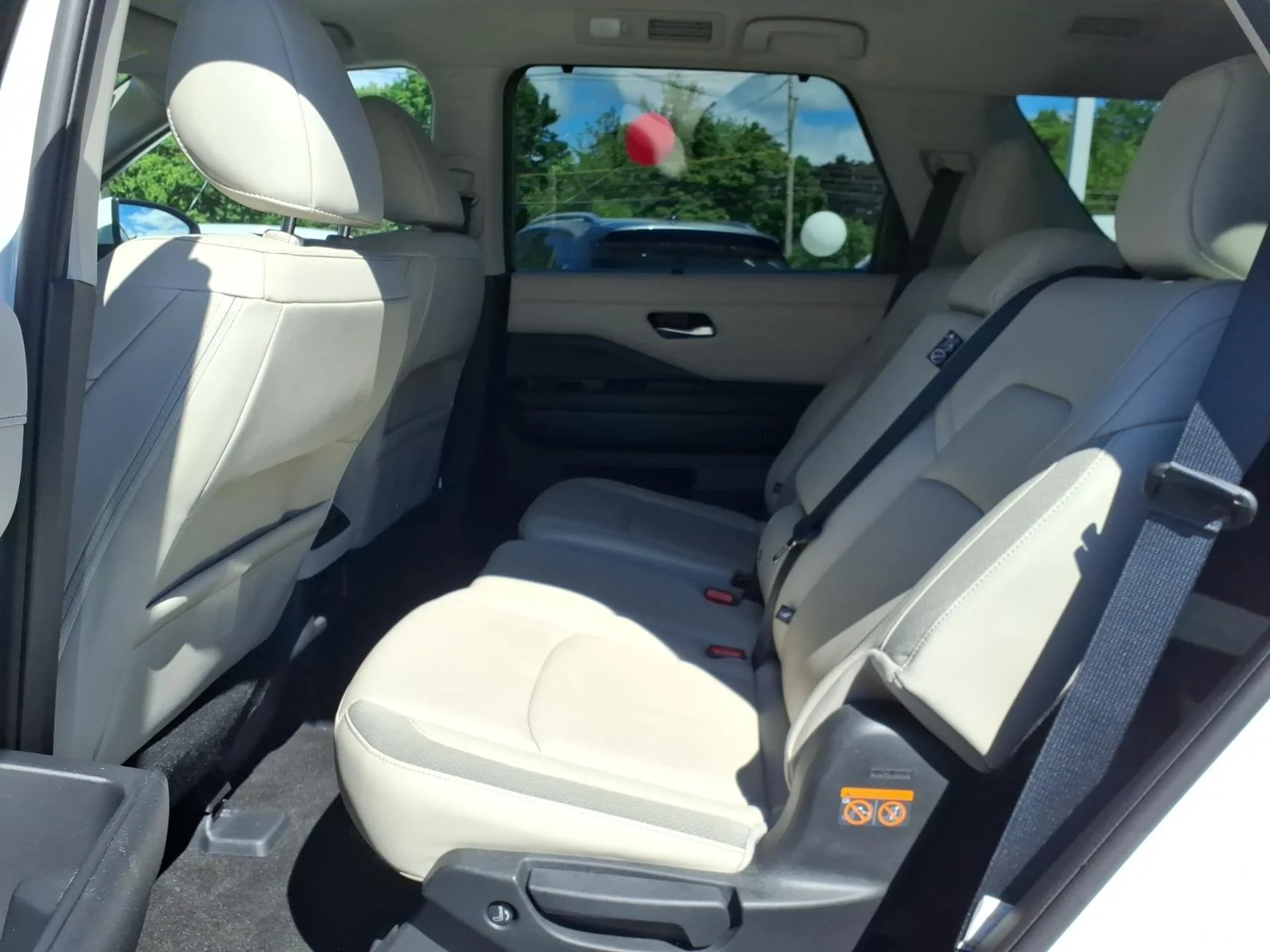 Certified Used 2024 Pearl White Tricoat Nissan SL image 13