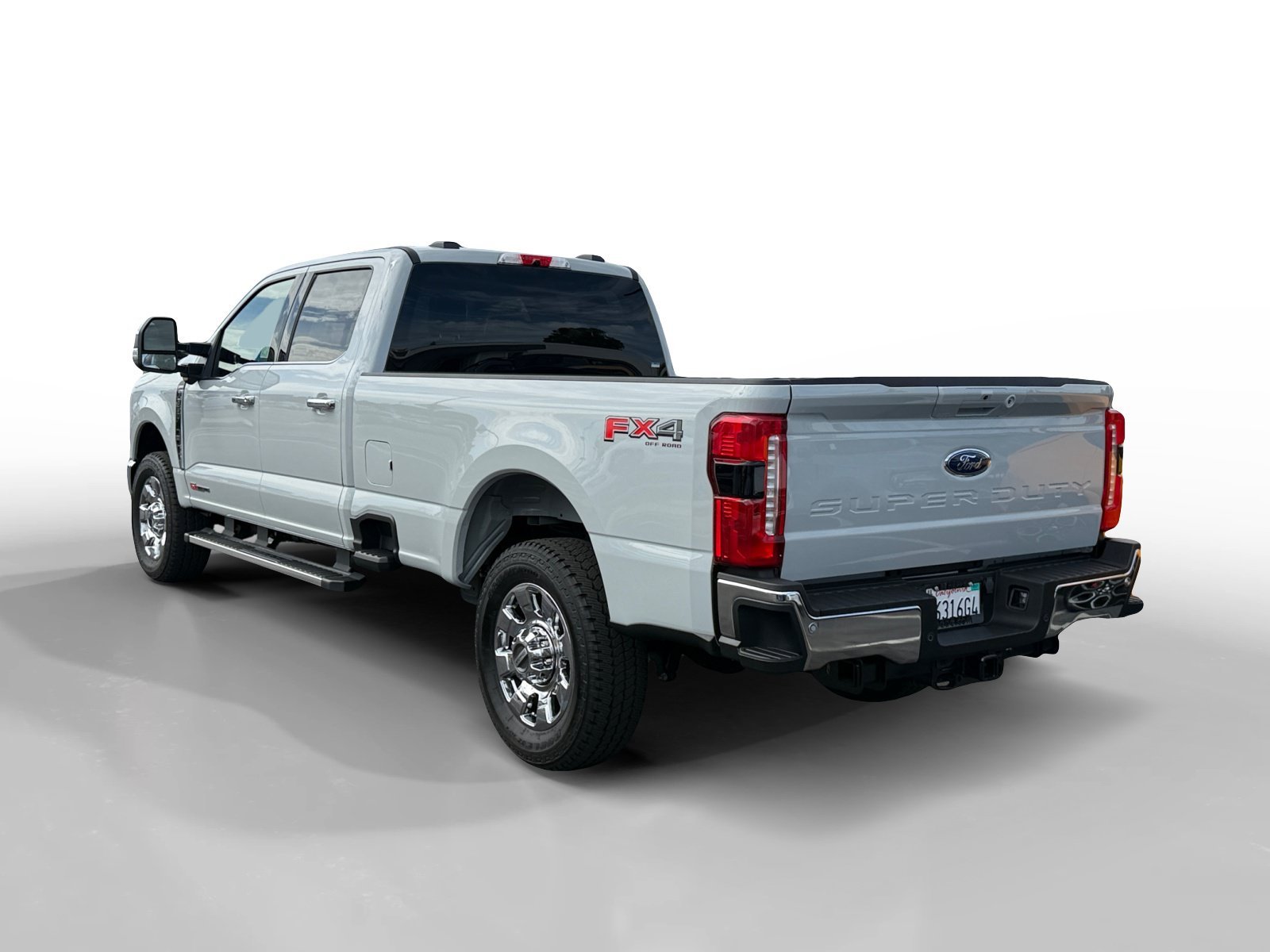 Certified Used 2025 Avalanche Ford Lariat image 3