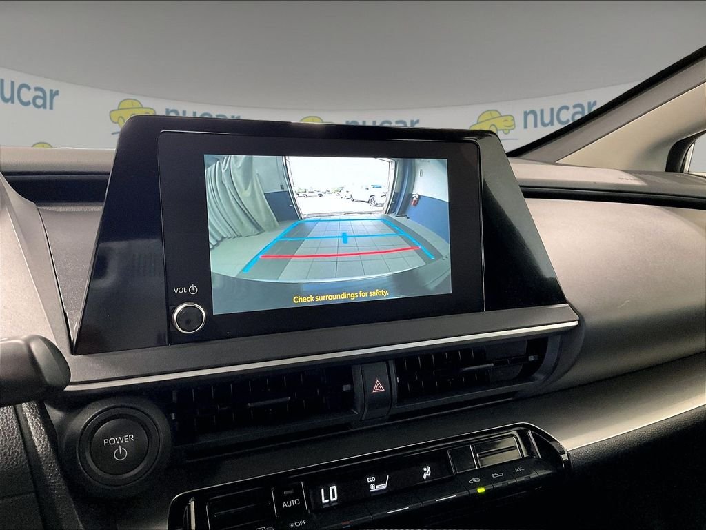 Used 2025  Toyota LE image 19