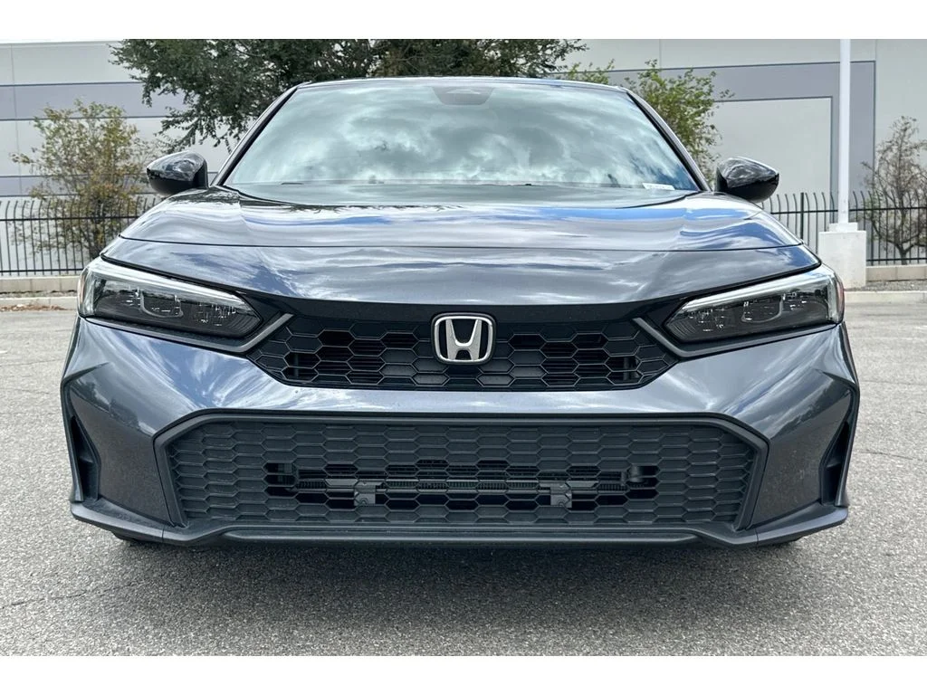 Certified Used 2025 Meteorite Gray Metallic Honda Sport image 9