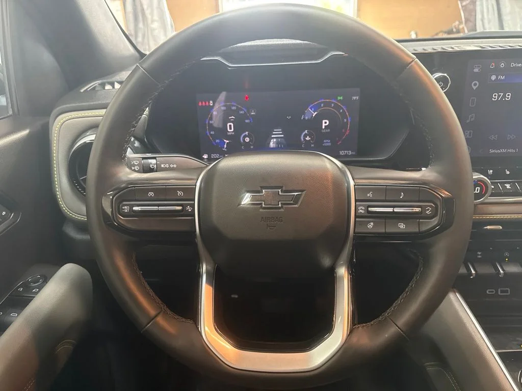 Used 2025 Summit White Chevrolet ZR2 image 17