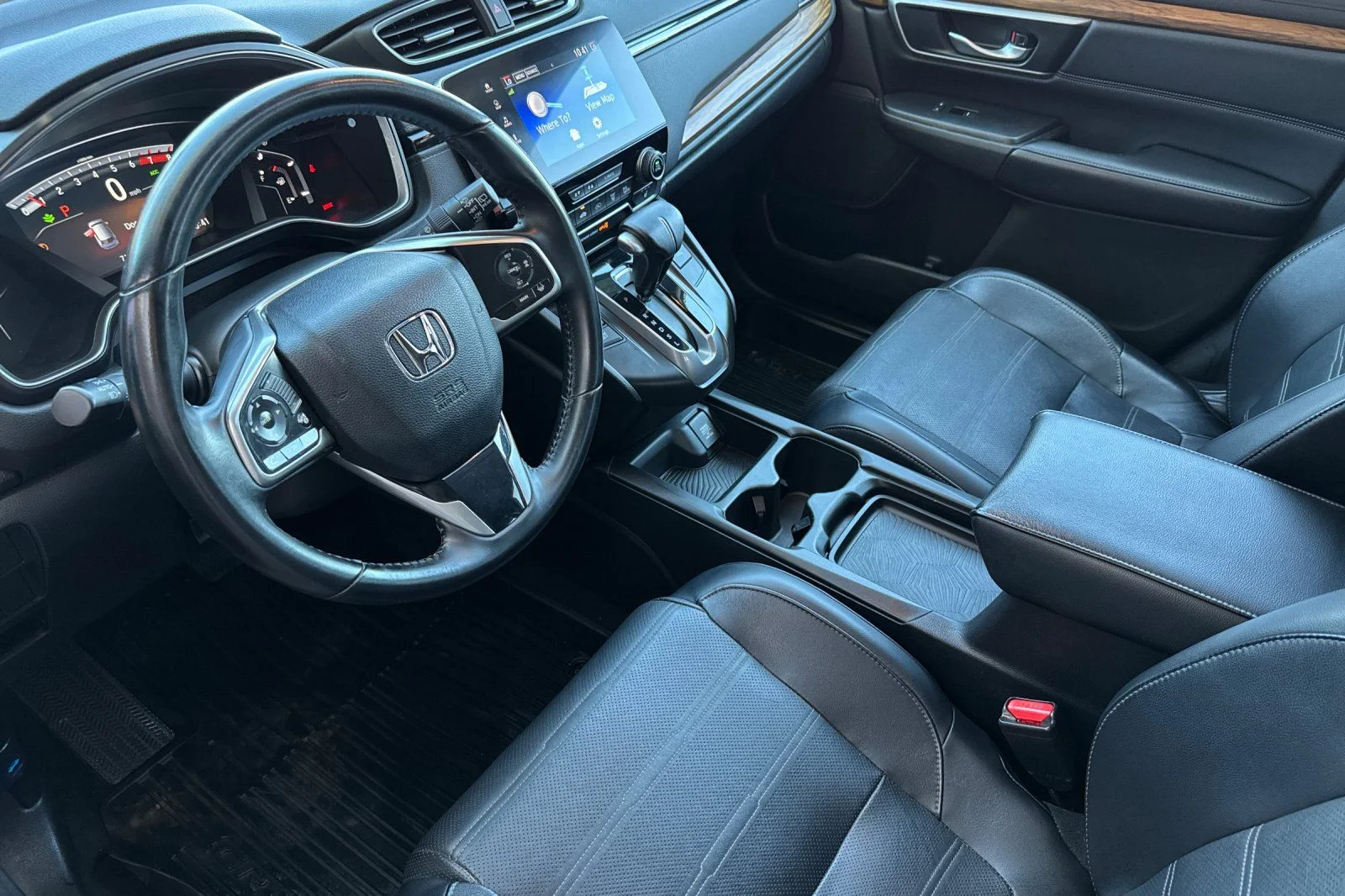 Certified Used 2018 White Honda Touring image 3