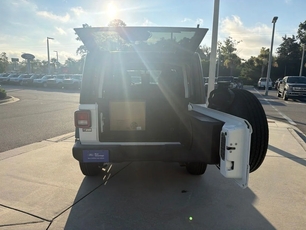 Certified Used 2020 Bright White Clearcoat Jeep Unlimited Sport S image 7