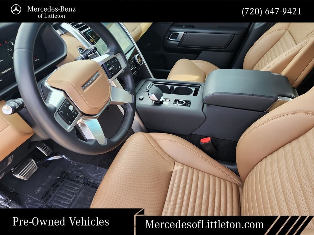 Used 2024 White Land Rover Metropolitan Edition image 12