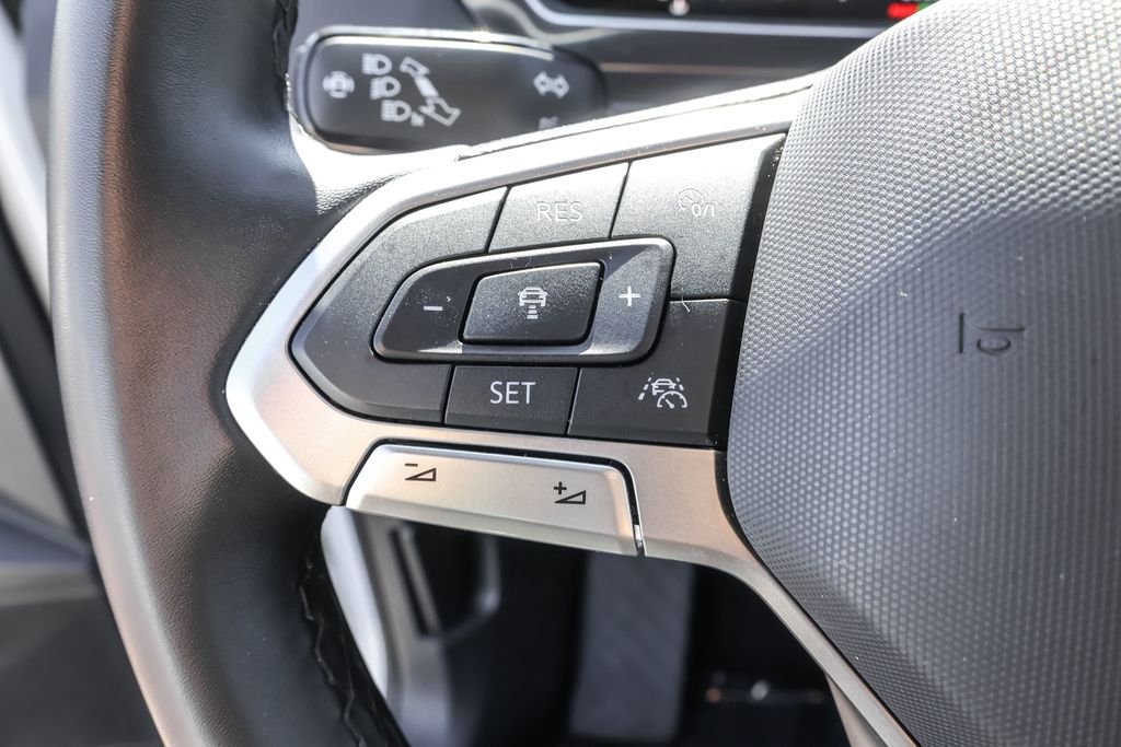 Used 2024 Black Volkswagen 2.0T Wolfsburg Edition image 19
