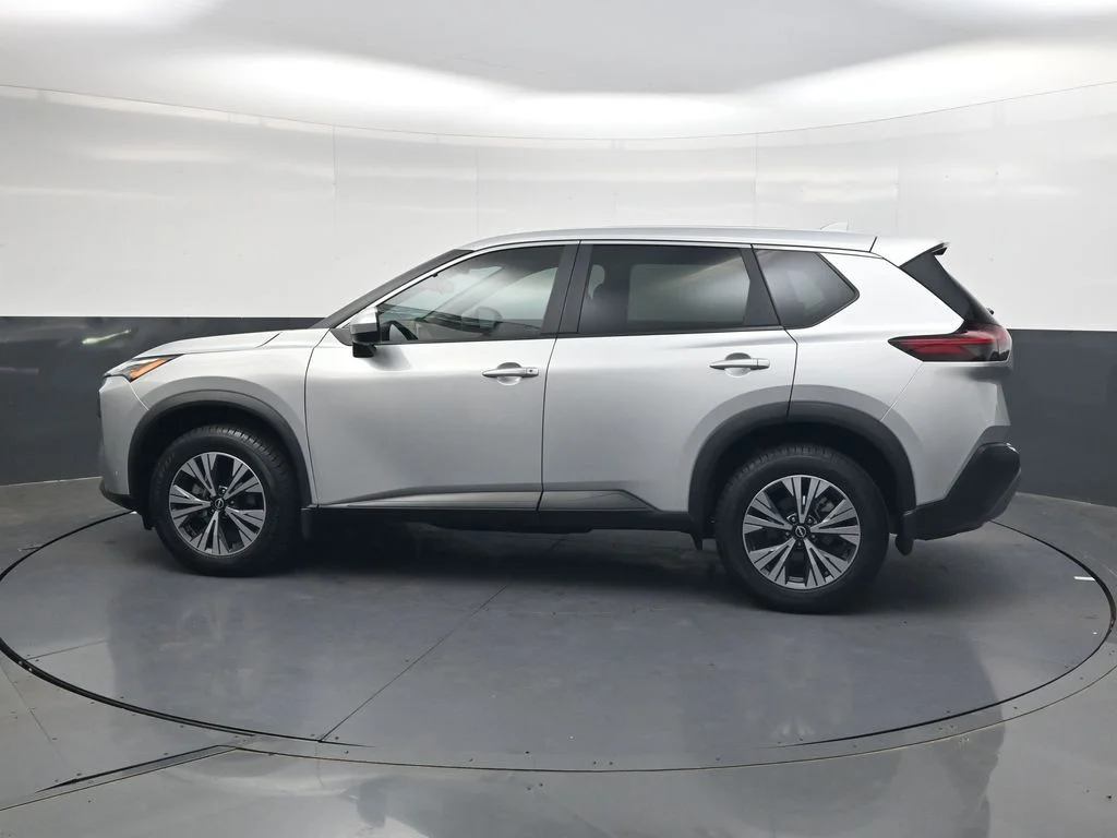 Used 2023 Silver Nissan SV image 11