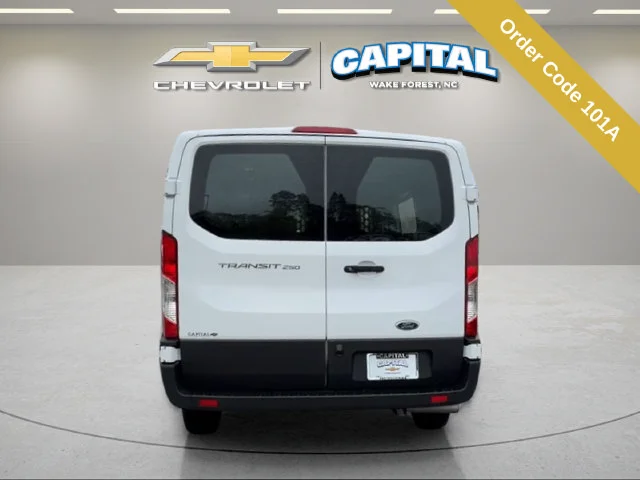 Used 2025  Ford T250 image 6