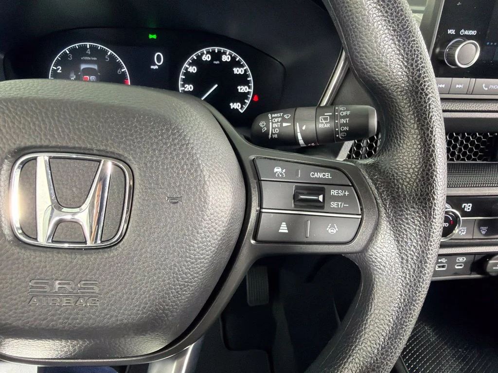 Used 2024  Honda EX image 25