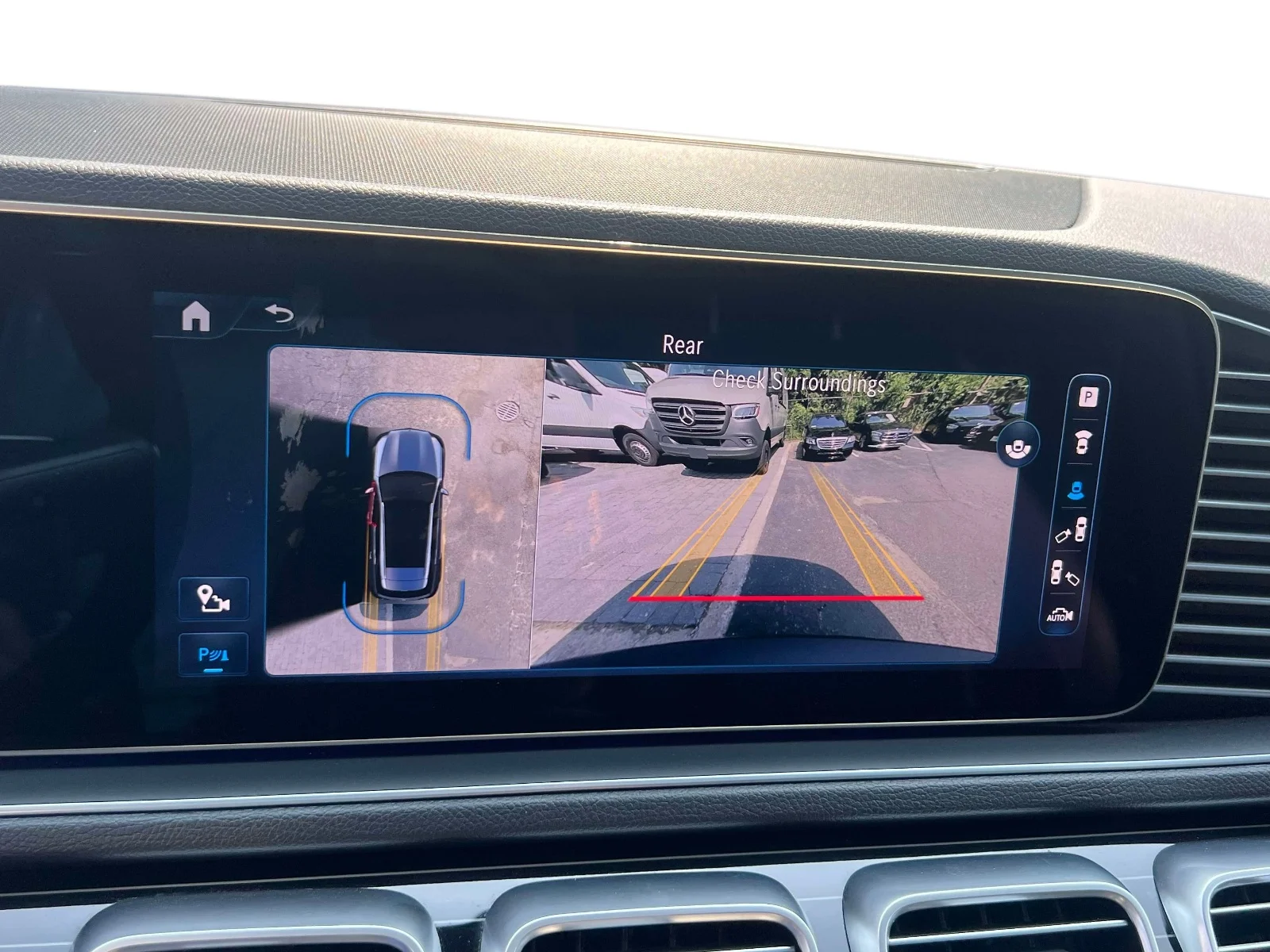 Certified Used 2024 Black Mercedes-Benz GLE 350 image 32
