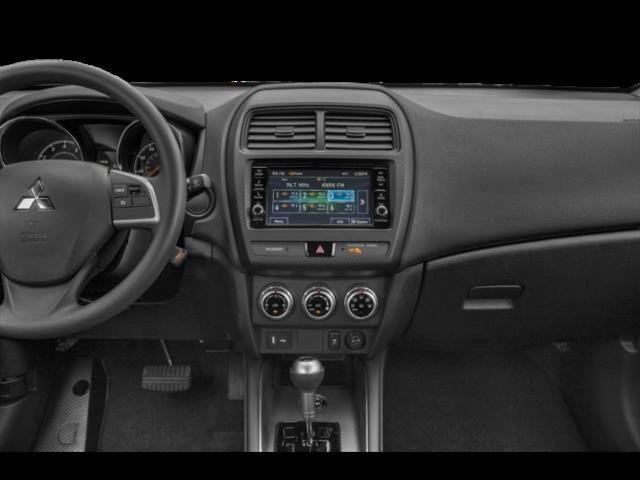 New 2025 White Diamond Mitsubishi 2.0 Trail Edition AWC image 7