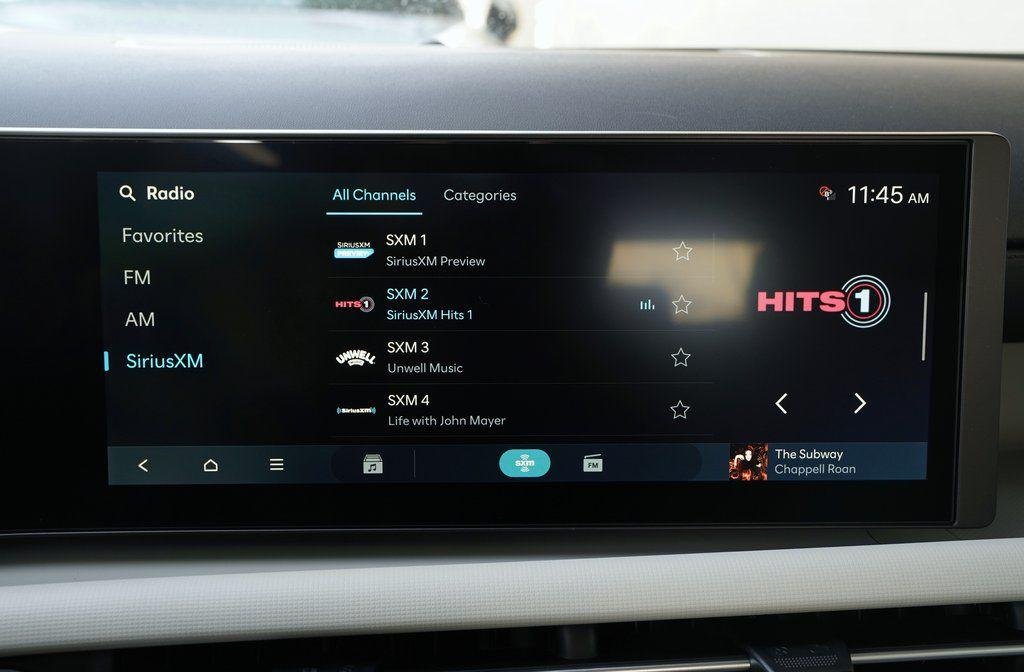 New 2026 Phantom Black Hyundai SE image 15
