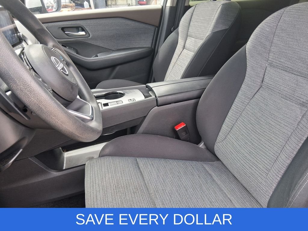 Used 2023 Silver Nissan SV image 14