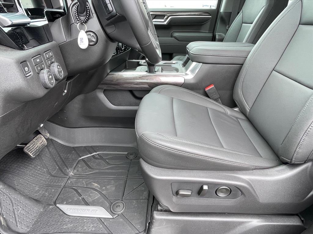 2026 Chevrolet Silverado 1500 LTZ - Photo 24