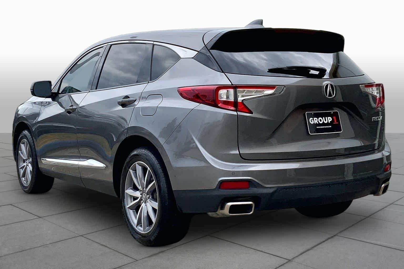 Used 2023 Liquid Carbon Metallic Acura w/Technology Package image 12