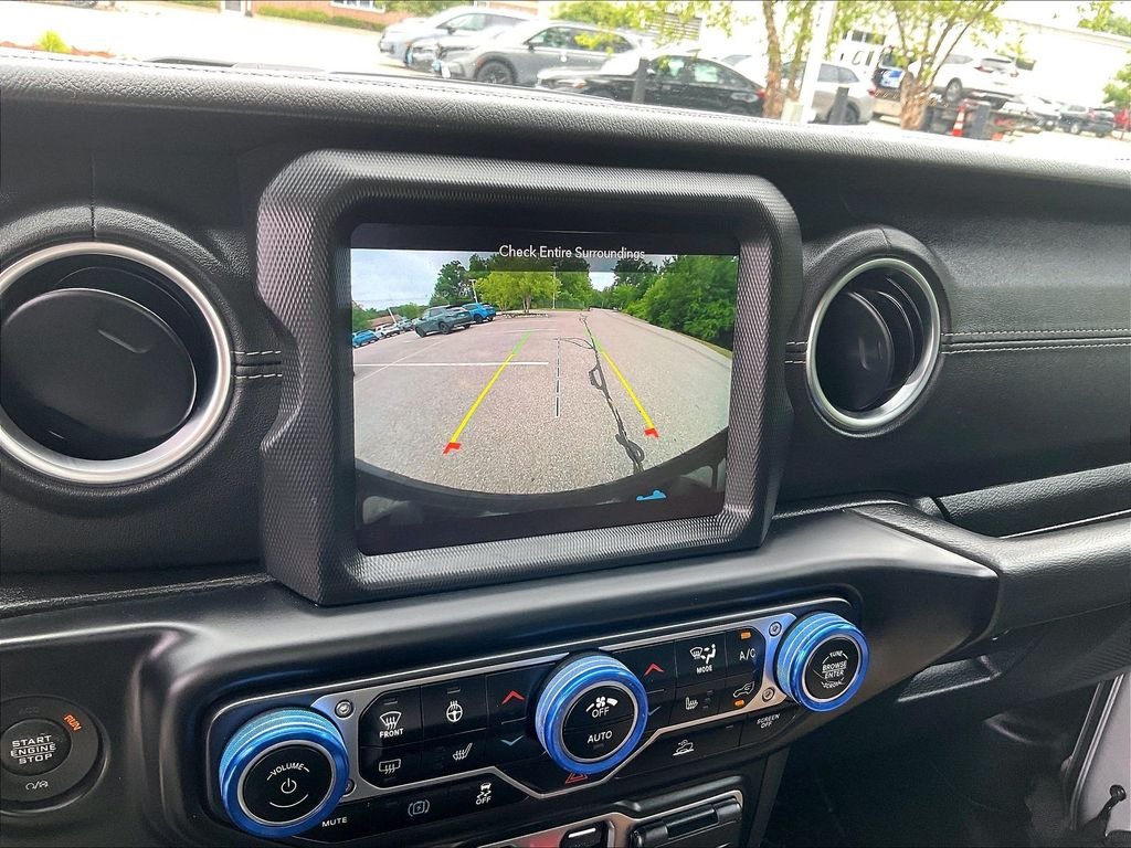 Used 2023 Silver Jeep Sahara 4xe image 19