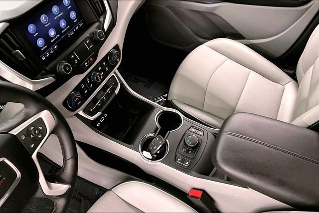 2024 GMC Terrain SLT - Photo 17