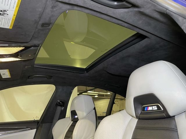 Used 2018 Blue BMW Base image 18