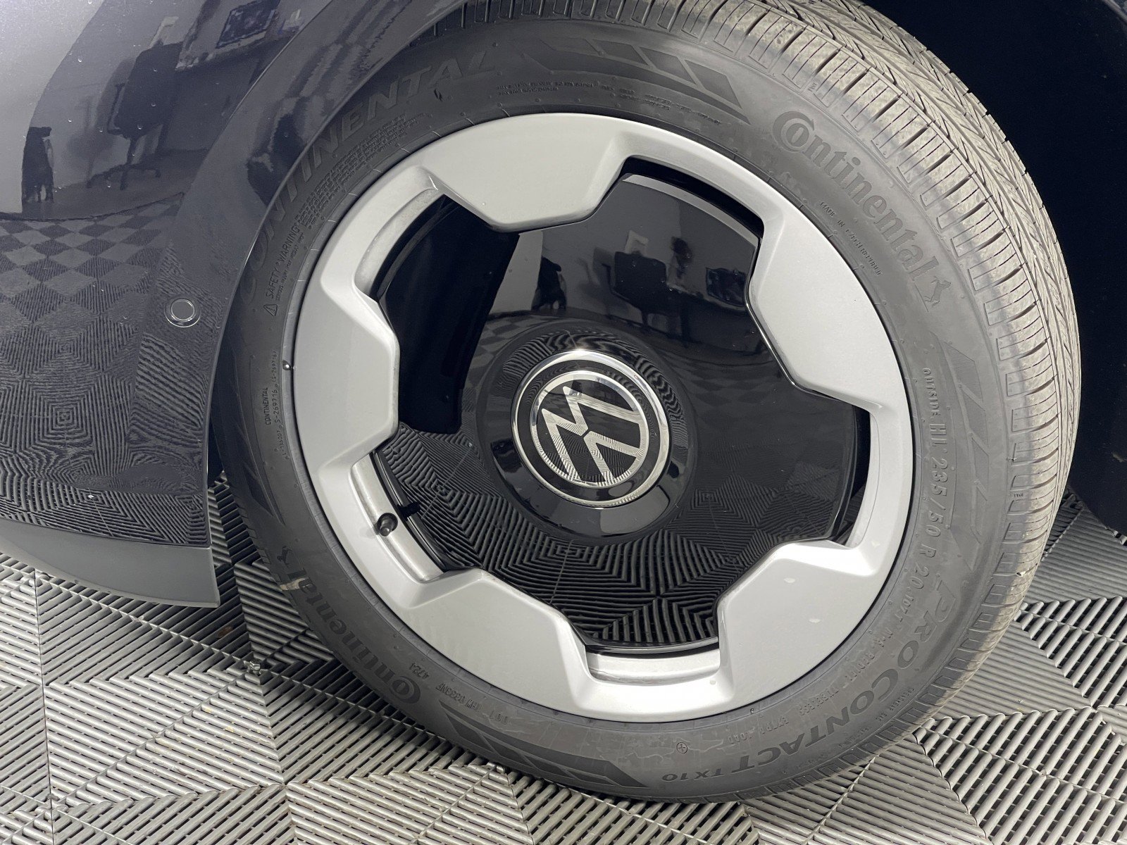 2025 Volkswagen ID. Buzz PRO S - Photo 6