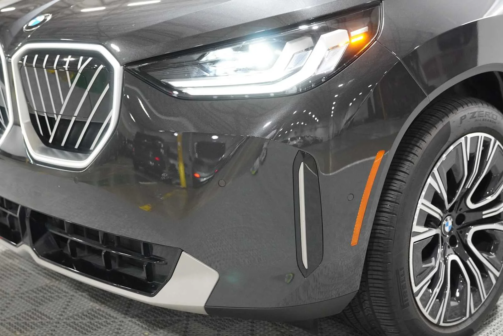 Used 2025 Dark Graphite Metallic BMW 30 xDrive image 6