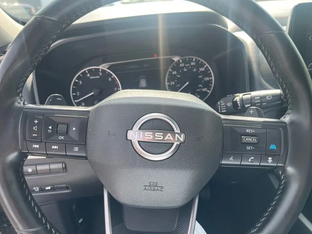 Used 2025 Gray Nissan SV image 19