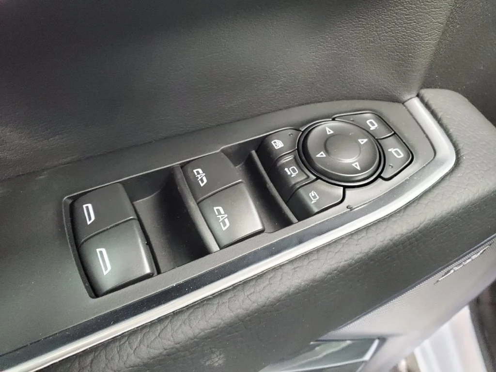 New 2026 Glacier White Tricoat GMC Denali image 10
