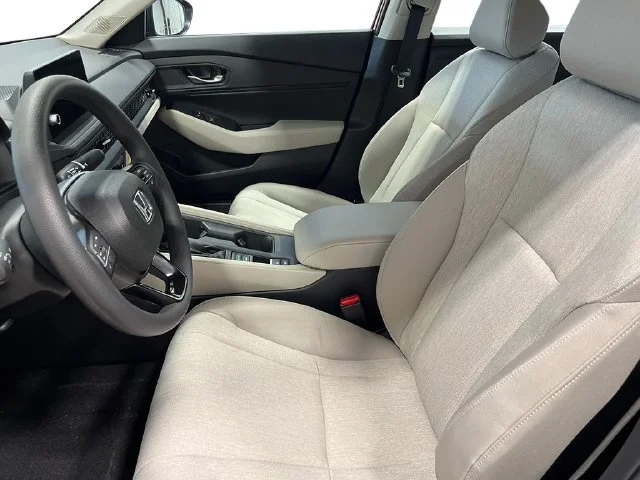 New 2026 Radiant Red Metallic Honda SE image 15