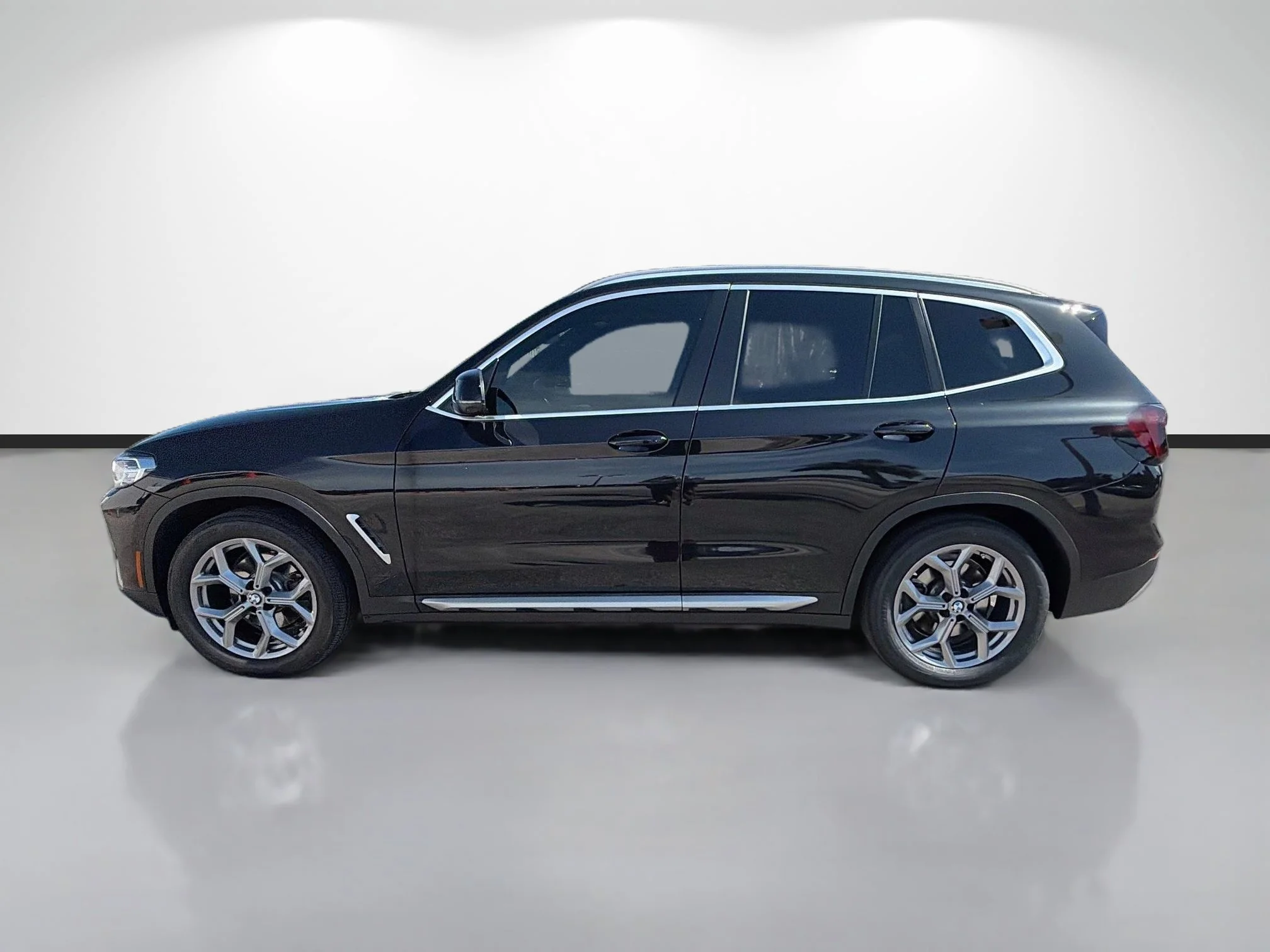 Certified Used 2024 Black Sapphire Metallic BMW xDrive30i image 6